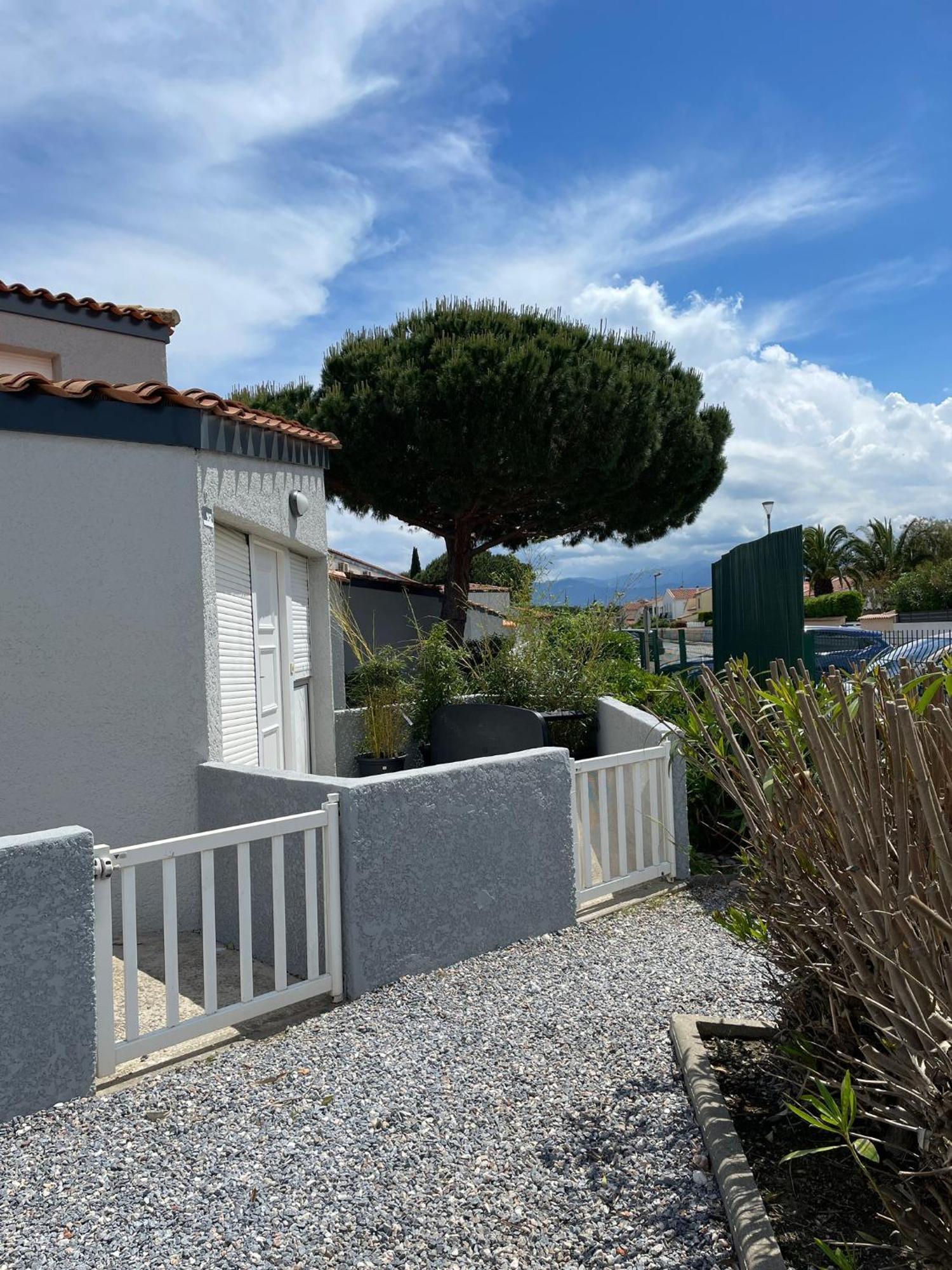 Villa 2 Etoiles Proche Plage Et Commerces Saint-Cyprien Szoba fotó